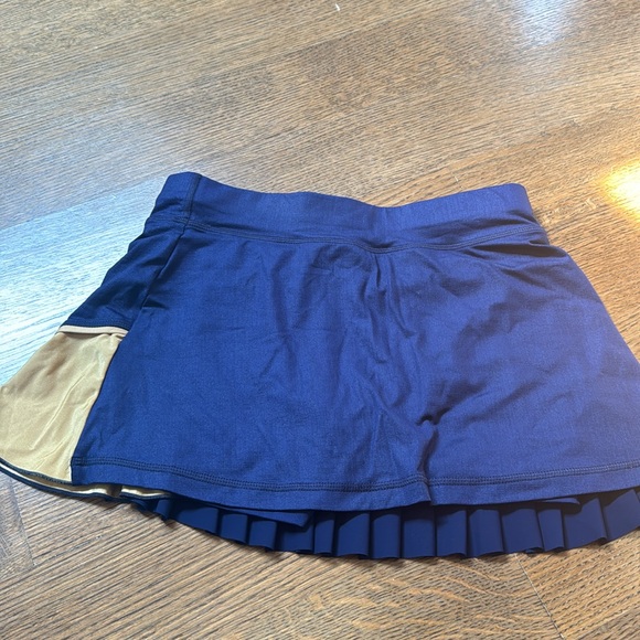 SOFIBELLA TENNIS SKIRT - size small - Picture 2 of 4